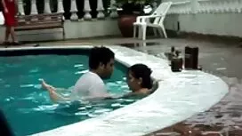 یک مرد و یک زن زیبا  ...