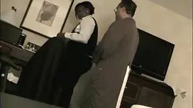 بین سرخ شده و صحنه ه ...